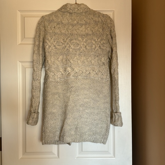 Ann Taylor Loft Cardigan - Picture 4 of 4